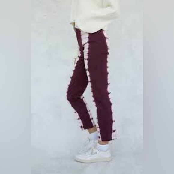 Pacsun Eco Raspberry tie dye high waisted jeans NWT - Picture 4 of 6